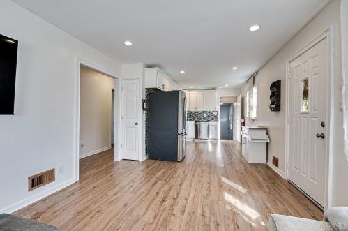 9 Madeline Ave, East Brunswick NJ  08816-3836 exterior