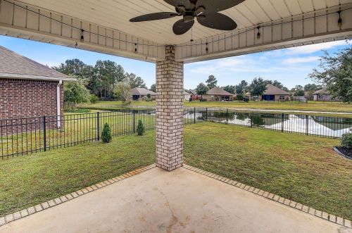 364 Whitman Way, Freeport, FL 32439-2165