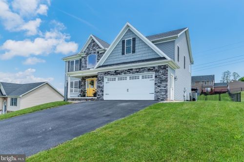 110 Osprey Way, Lees Cross Roads, PA 17257-8261
