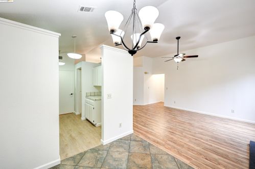 1861 Concannon Dr, Oakley CA  94561-3018 exterior