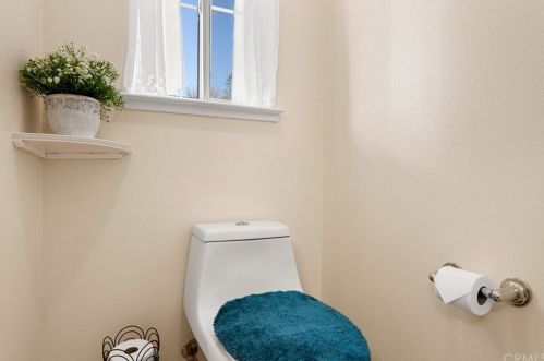 18168 Deer Hollow Rd, Middletown CA  95467-8002 exterior