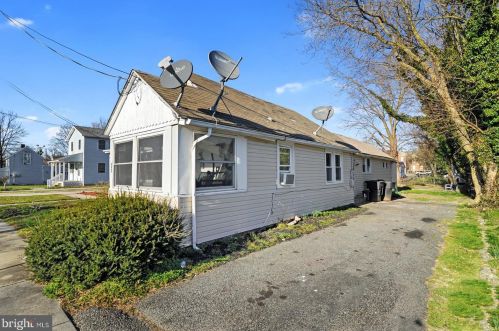31 Kirkwood St, Dover, DE 19904-3141