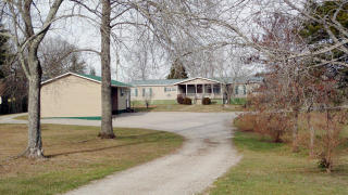 1224 Burrville Rd, Burrville, TN 37872-2122