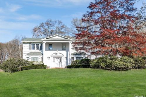9 Chelmsford Dr, Muttontown, NY 11545-3007