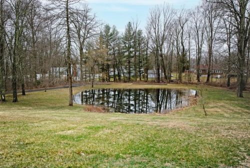 14 Foote Hill Rd, Northford CT  06472-1335 exterior