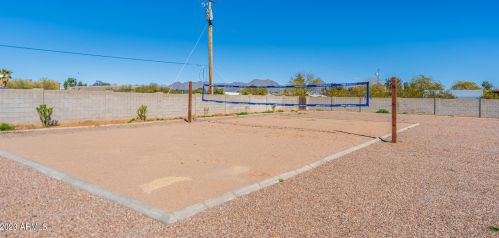 7702 Davenport Dr, Scottsdale AZ 85260-4375 exterior