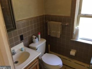 703 President Ave, Lawrence Township NJ  08648-4428 exterior