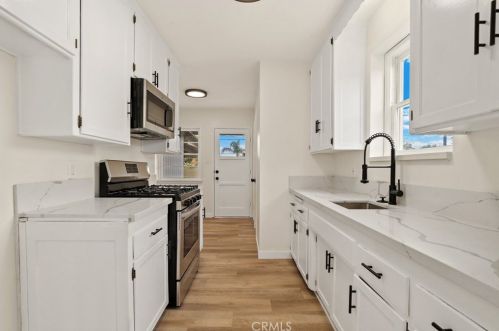 1642 Shamwood St, West Covina CA  91791-1320 exterior
