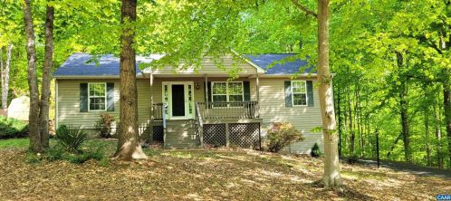 14 Riverwood Ct, Bybee VA  22963-3354 exterior