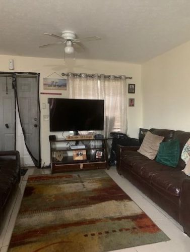 162 Booker Pl, Pahokee FL  33476-2125 exterior
