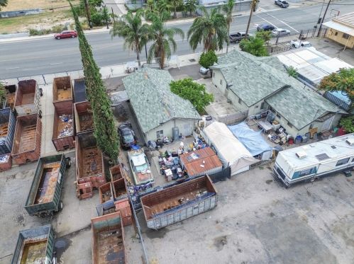 980 Base Line St, San Bernardino CA  92410-3917 exterior