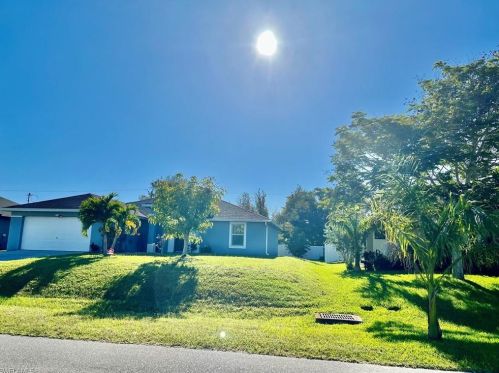 4024 16th Pl, Cape Coral, FL 33914-5671