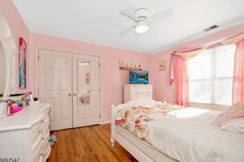 15 Hidden Glen Dr, Sparta NJ  07871-3843 exterior