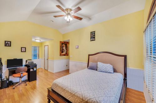 1246 Ferndale Blvd, Central Islip NY  11722-3942 exterior