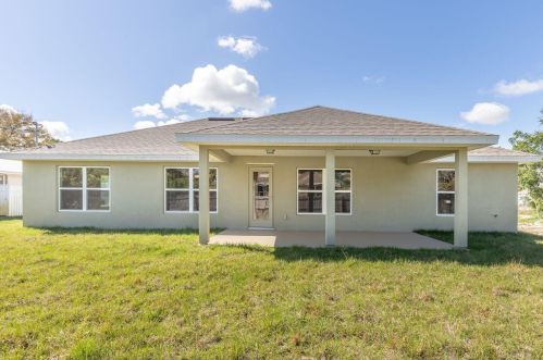 1208 Curry St, Fort Pierce, FL 34983-2510