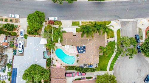 1900 Senasac Ave, Long Beach, CA 90815-4520
