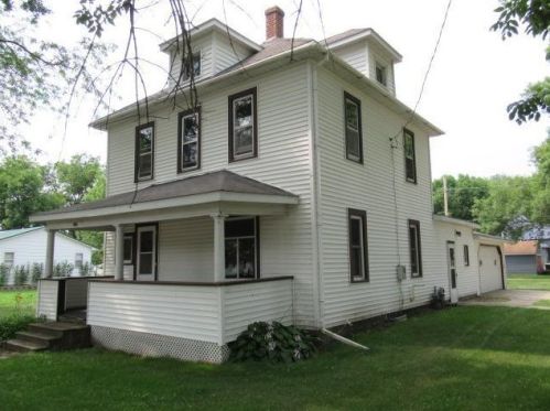 200 5th Ave, Lamberton, MN 56152-1058