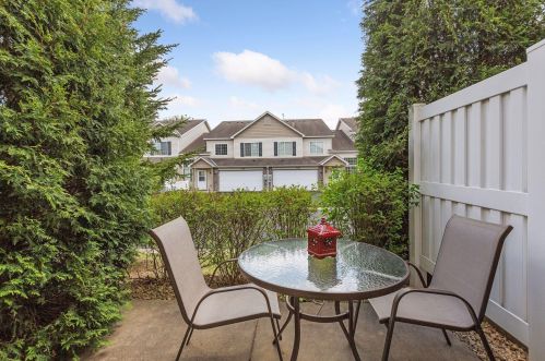 5423 Brewer Ln, Inver Grove Heights MN 55076-6000 exterior