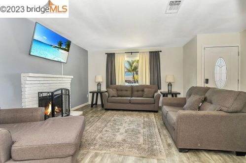 4814 Chablis Ct, Oakley CA  94561-1809 exterior