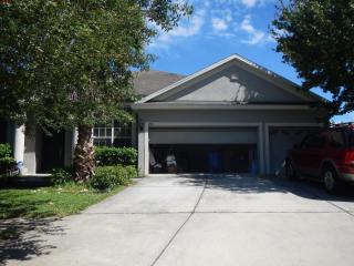 406 Arch Ridge Loop, Seffner FL  33584-3701 exterior