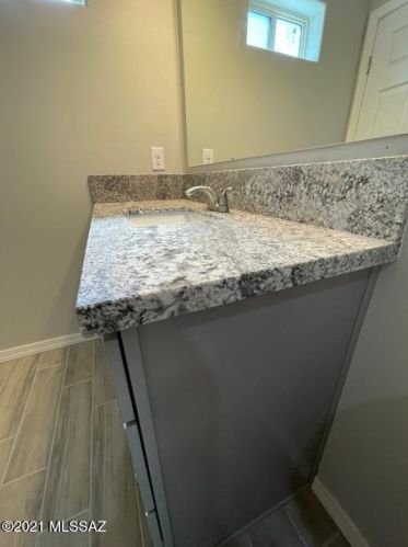 1351 9 Ave, Tucson AZ 85701-2504 exterior