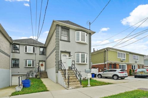 9720 Albert Rd, Jamaica, NY 11417-3008