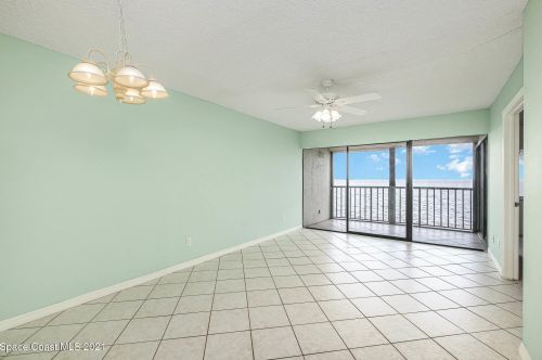 2467 Washington Ave, Titusville, FL 32780-5070