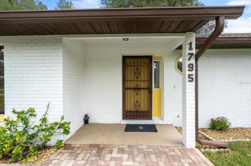 1795 Ridgewood St, Deland, FL 32720-6902