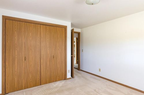 3570 Mardon Ln, Green Bay WI  54313-8212 exterior