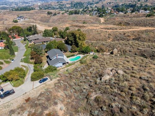 12065 Westwood Ln, Colton CA  92313-5309 exterior