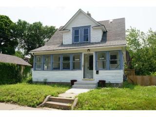 1911 36th St, Minneapolis, MN 55407-2917