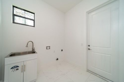 3019 25 St, Lehigh Acres FL 33976-3807 exterior