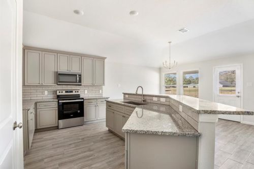 161 Coral Gables, Chita TX  75862-6998 exterior