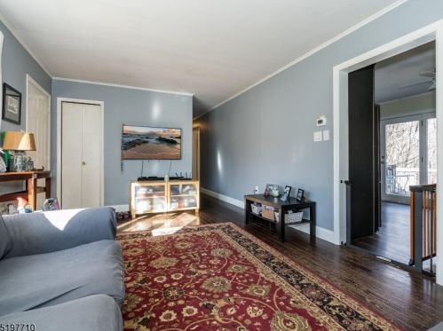 34 Deckertown Tpke, Wantage NJ  07461-2919 exterior