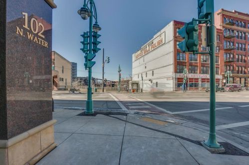 102 Water St, Milwaukee WI 53202-6054 exterior