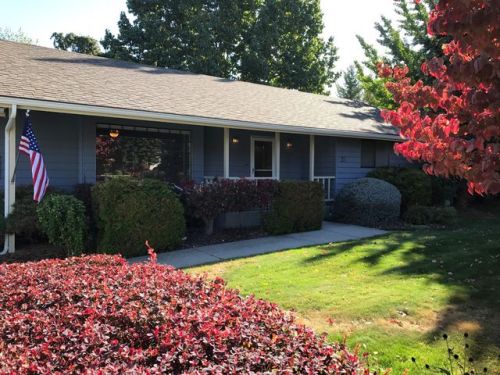 21 Pershing St, Wenatchee, WA 98801-1765