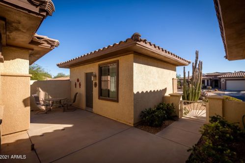 21264 Red Hills Dr, Sun City, AZ 85387-8224