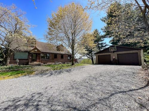 214 Ash Stop Rd, Evans City, PA 16033-7652
