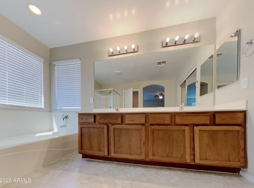 406 113th Ave, Avondale AZ  85323-6867 exterior