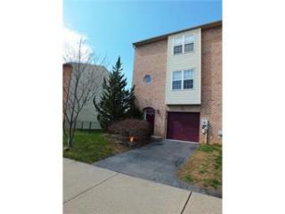 9 Olde Penn Dr, Easton PA  18045-7435 exterior