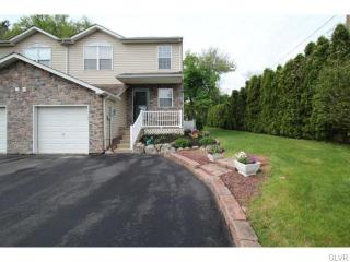 4260 David Dr, Emmaus, PA 18049-9606