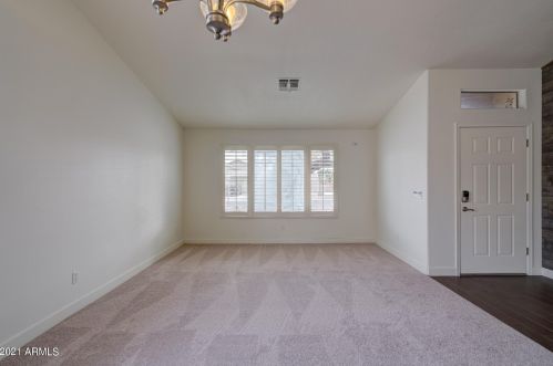 6960 Villa Hermosa, Glendale AZ  85310-5857 exterior