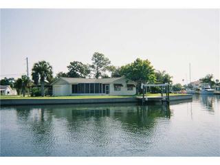 6646 Harbor Dr, Port Richey, FL 34667-1324