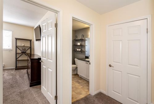 1614 Yardley St, Santa Rosa CA  95403-2393 exterior