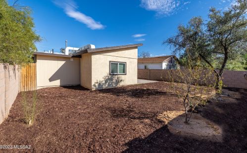 3723 Estrella Ln, Tucson AZ  85705-3307 exterior