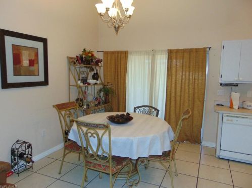 541 6 Ter, Cape Coral FL  33909-0020 exterior