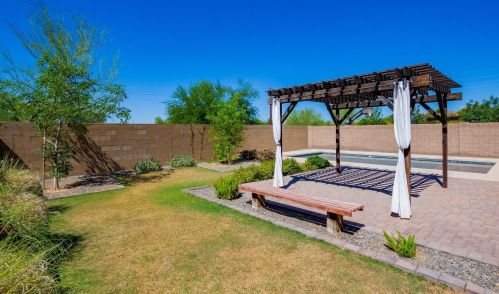 3948 Strawberry Dr, Gilbert AZ  85298-3703 exterior