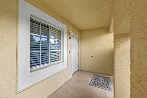 7773 Jewel Ln, Naples, FL 34109-8763
