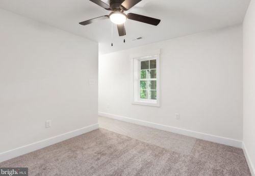 8497 Colfax Dr, Owens VA  22485-7162 exterior