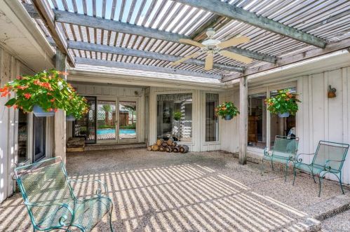 4455 Forest Bend Rd, Dallas TX  75244-6418 exterior